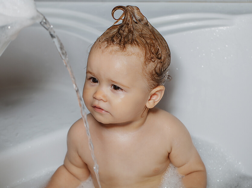 Shampoo para bebé: elígelo y úsalo bien | Bebés | San Pablo Farmacia