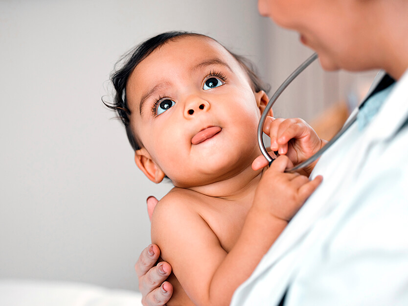 Acude al pediatra | Cómo quitar el hipo a un bebé | Bebés | San Pablo Farmacia