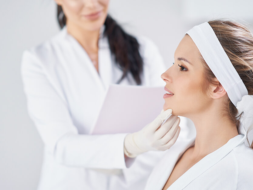 Consulta al dermatólogo | Ácido salicílico | Dermocosméticos | San Pablo Farmacia