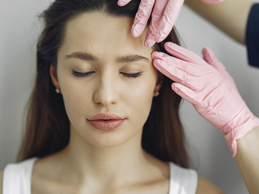 Consulta al dermatólogo | Crema hidratante para piel grasa | Dermocosméticos | San Pablo Farmacia